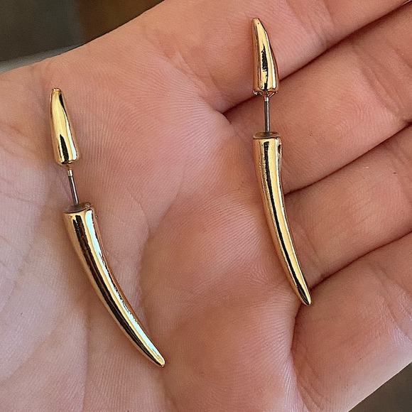 Gold Spiked Horn Earrings Thorn Punk Minimalist - Picture 9 of 11